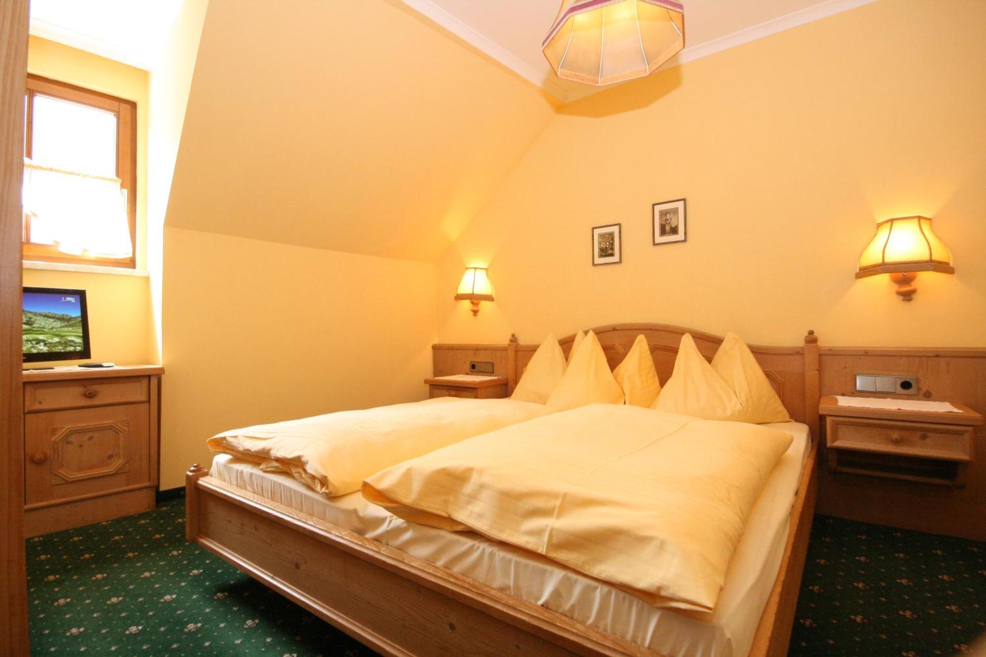 Gaestehaus Katharina Schladming Buitenkant foto